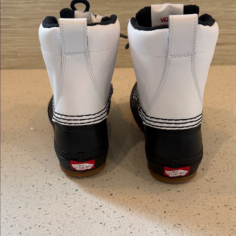 Vans Black and White Winter Boots - Picture 2 of 8